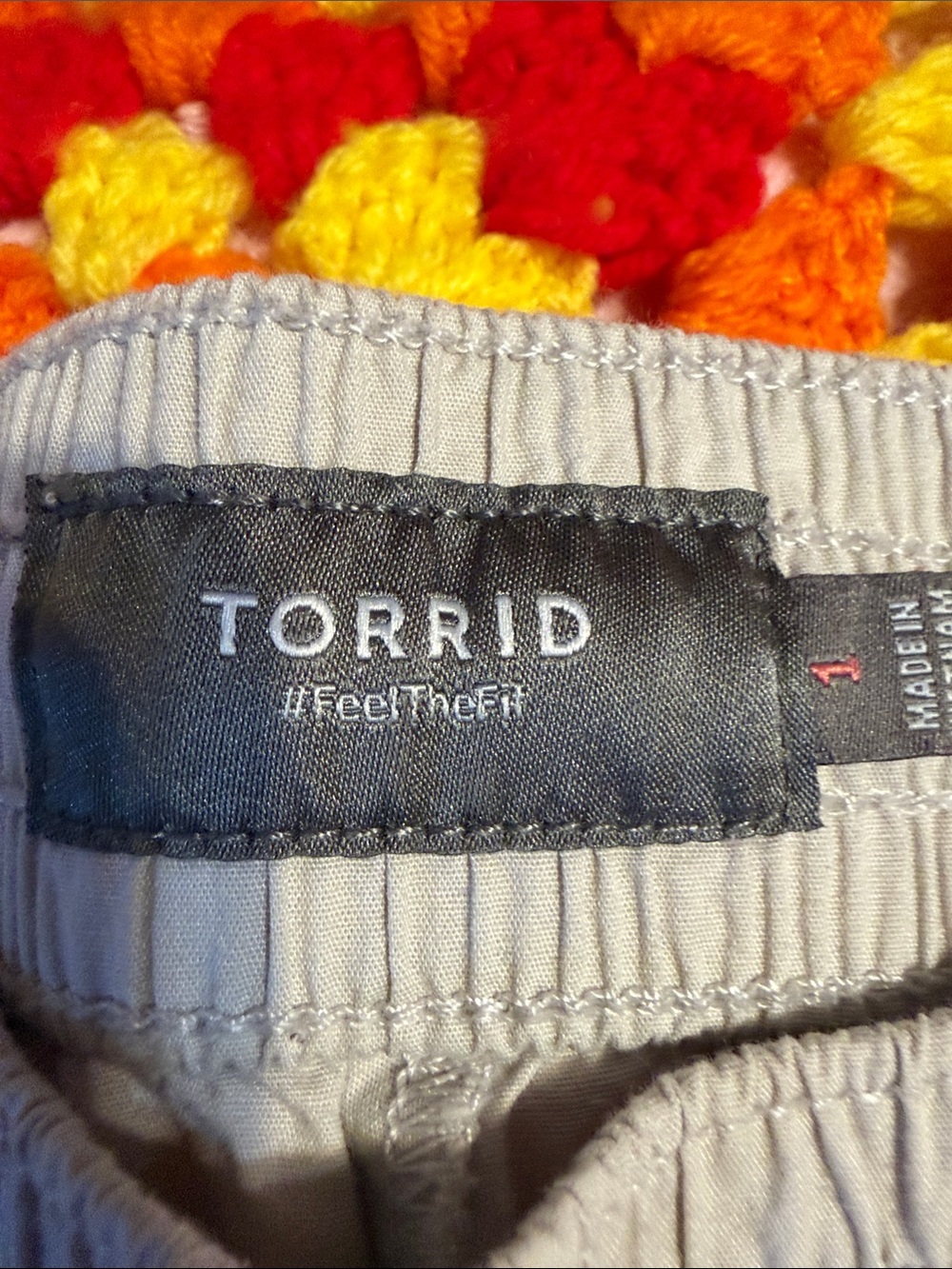 torrid Light Tan Drawstring Capris - Picture 2 of 3